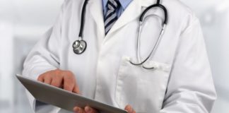 Algérie : 2070 personnes infectées par le coronavirus et 326 morts medcin